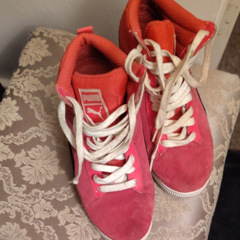 Puma Kids Red and Pink High-Top Sneakers
